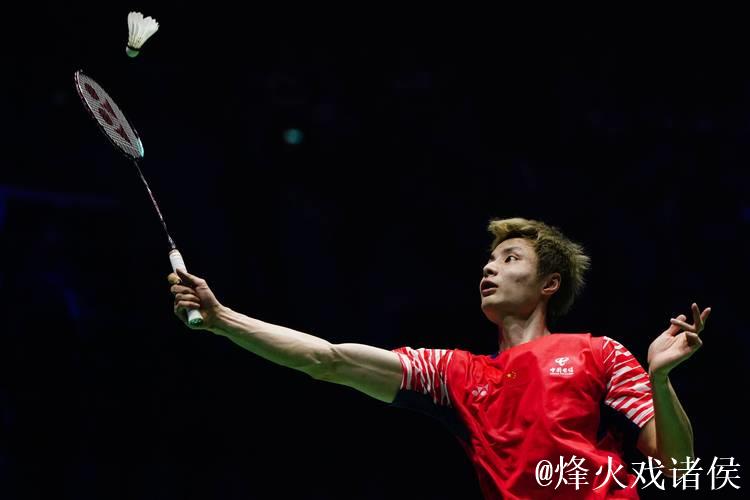 十五运会羽毛球资格赛:石宇奇惊险逆转 郑思维复出首秀获胜 十五运会羽毛球资格赛:石宇奇惊险逆转 郑思维复出首秀获胜